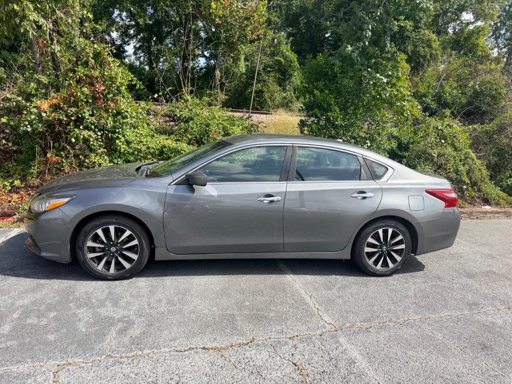 2018 Nissan Altima - $11,950