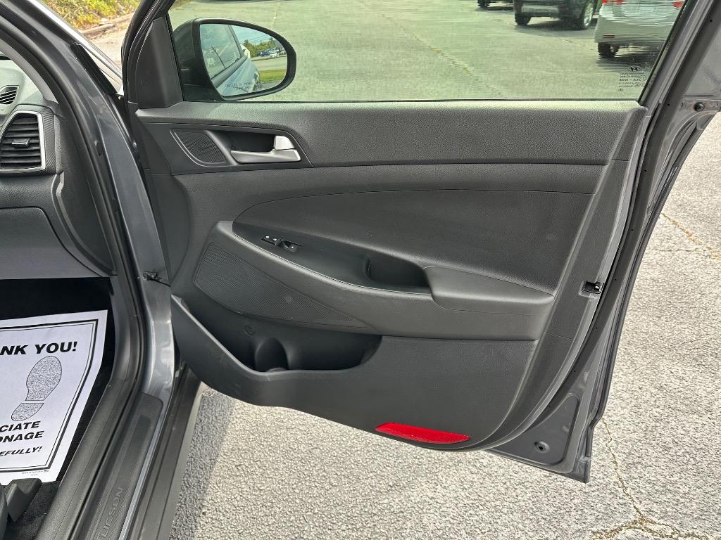 2019 Hyundai Tucson - $12,950