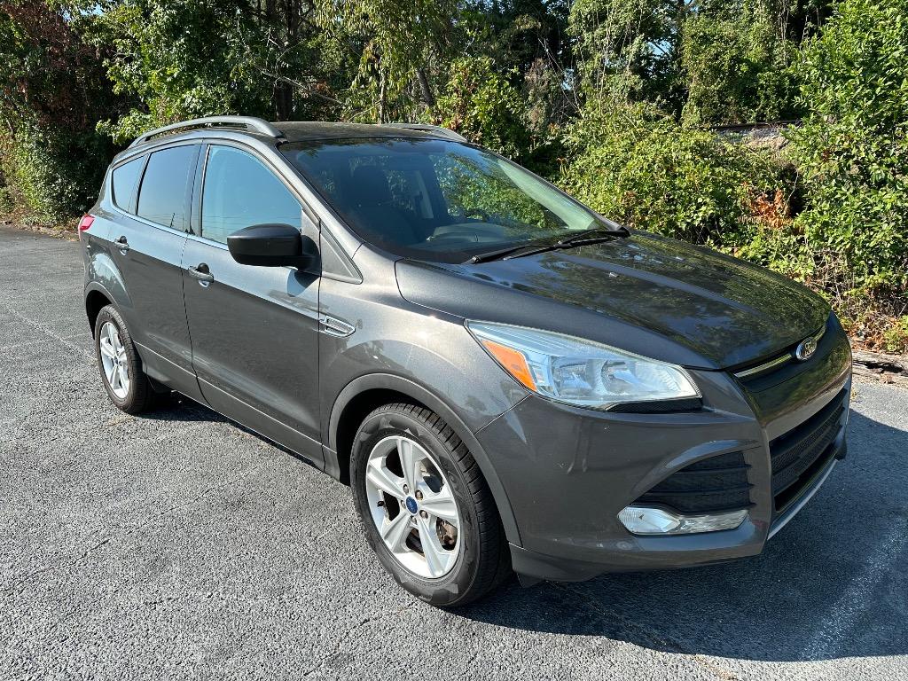 2016 Ford Escape - $9,950
