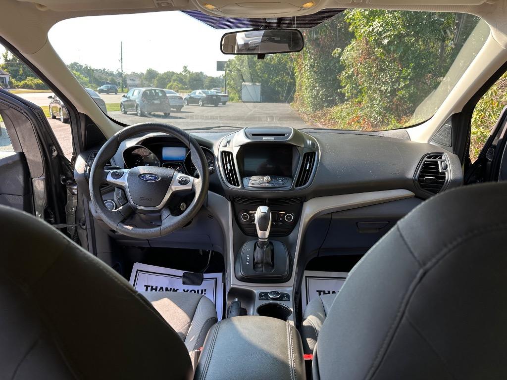 2016 Ford Escape - $9,950