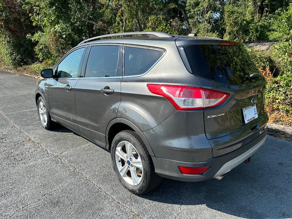 2016 Ford Escape - $9,950