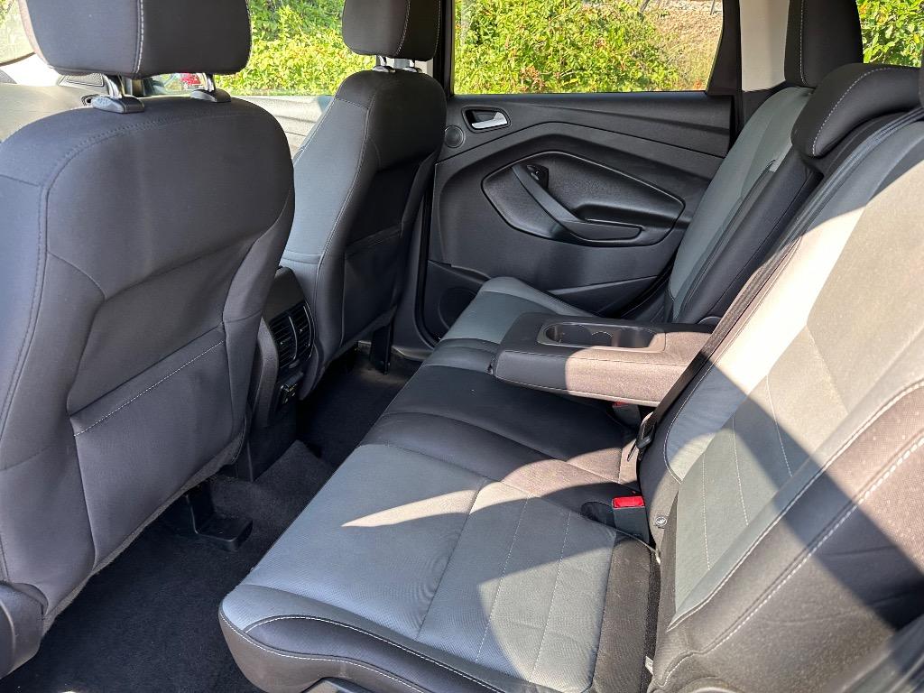 2016 Ford Escape - $9,950