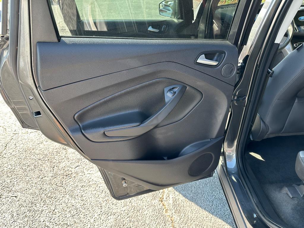 2016 Ford Escape - $9,950