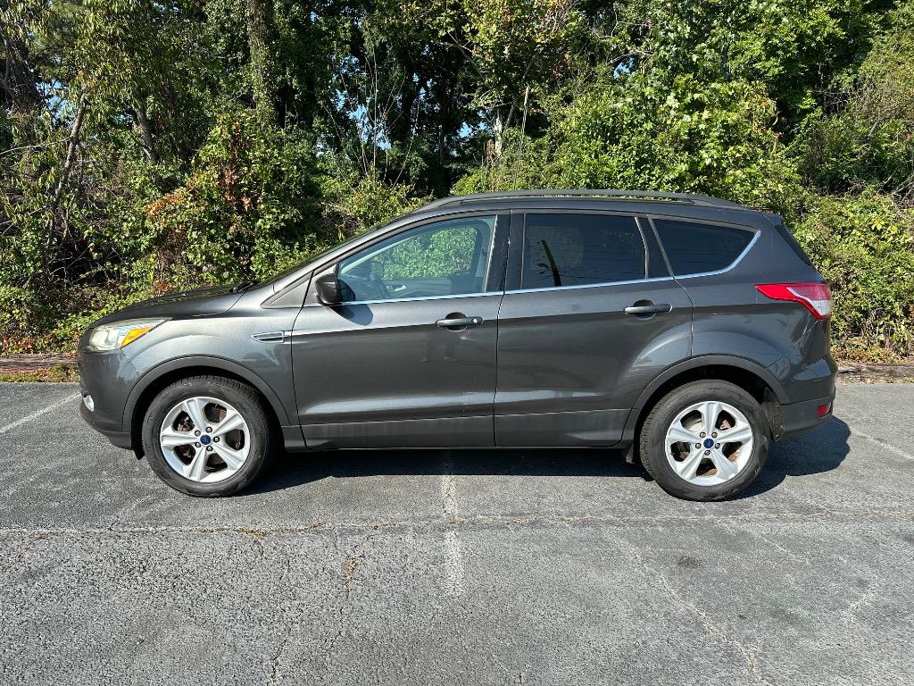 2016 Ford Escape - $9,950