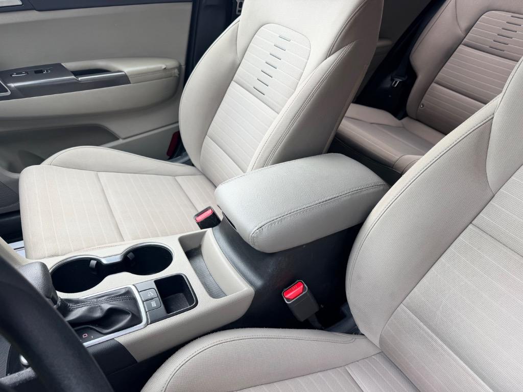 2020 Kia Sportage - $11,950