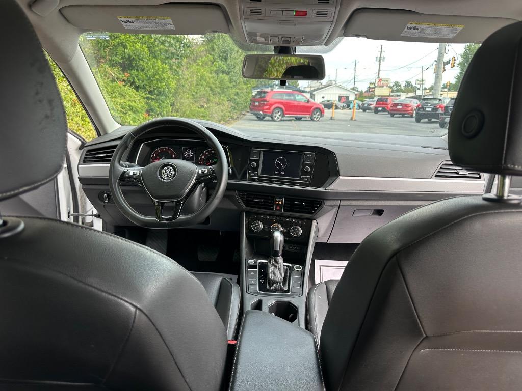 2021 Volkswagen Jetta - $13,950