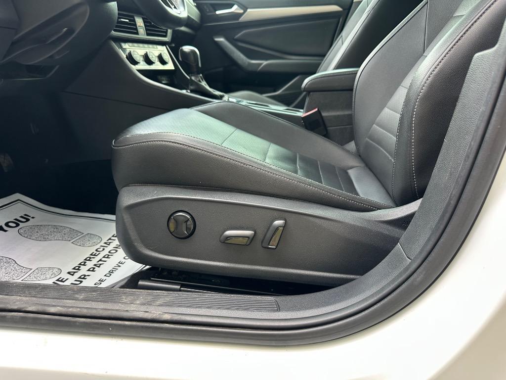 2021 Volkswagen Jetta - $13,950