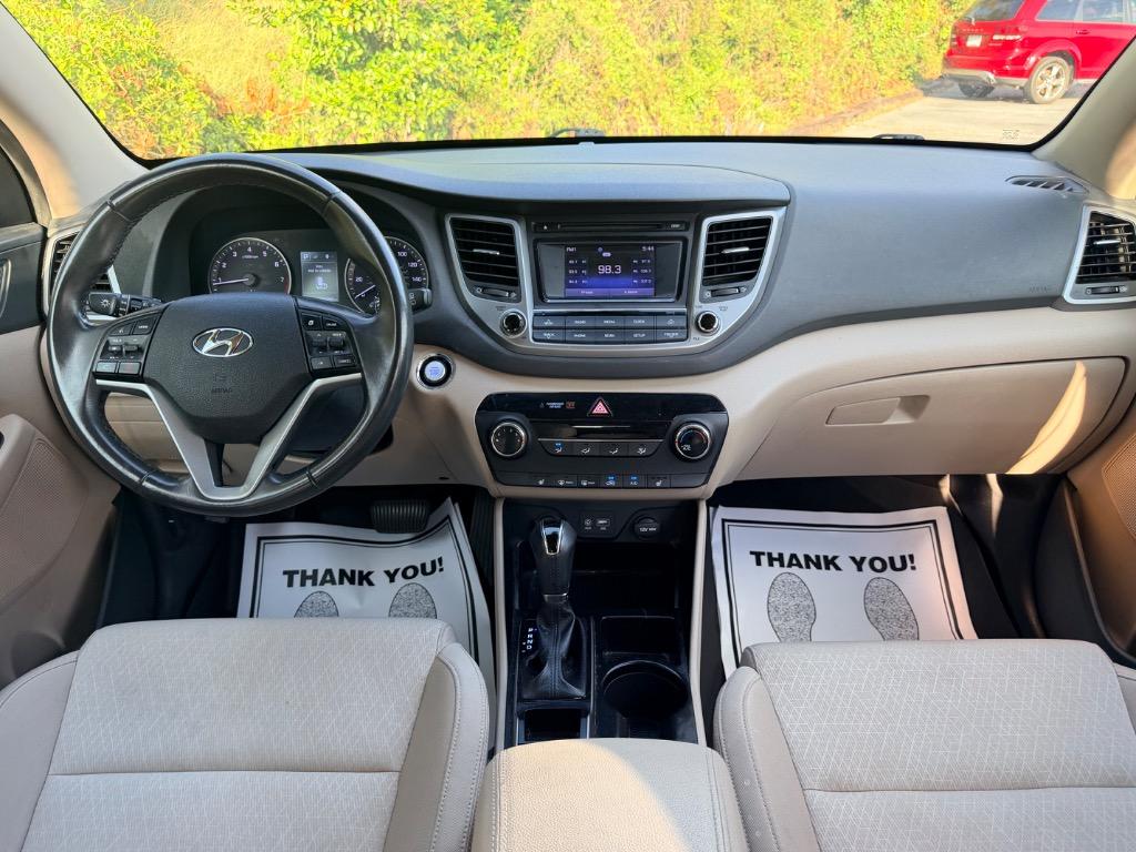 2017 Hyundai Tucson - $11,950