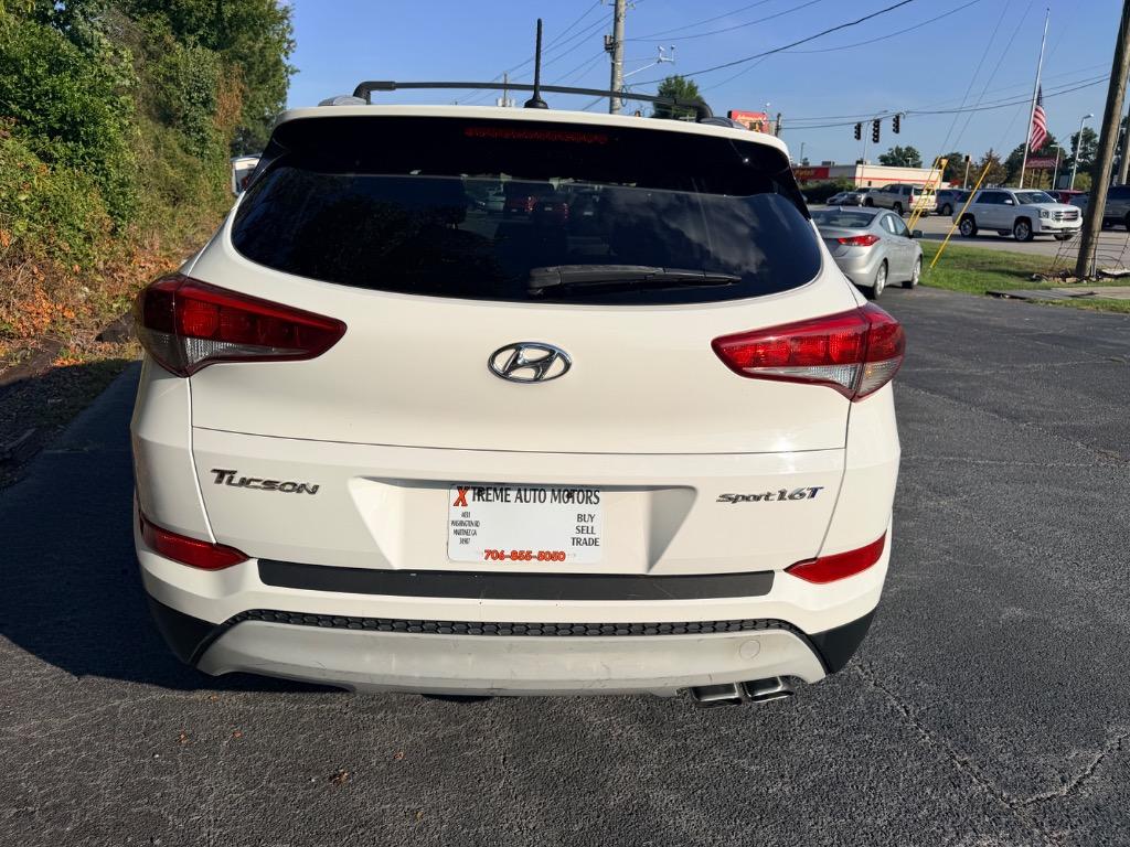 2017 Hyundai Tucson - $11,950