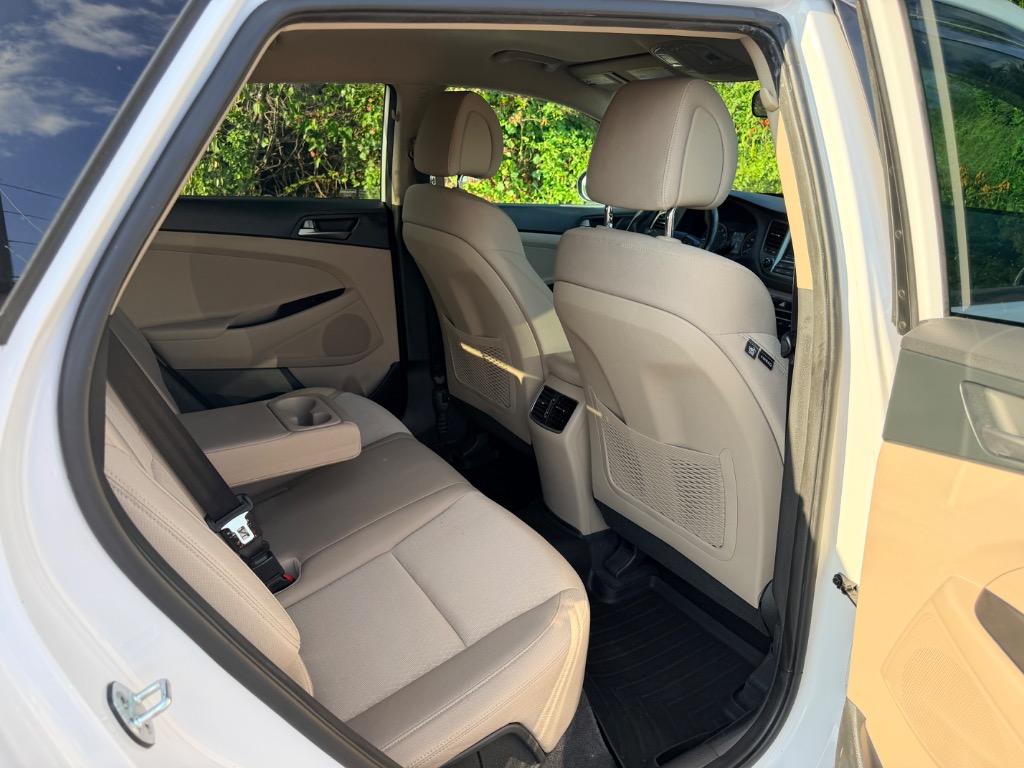 2017 Hyundai Tucson - $11,950