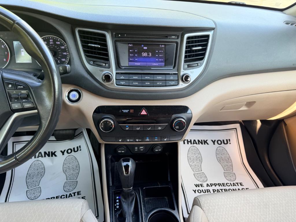 2017 Hyundai Tucson - $11,950