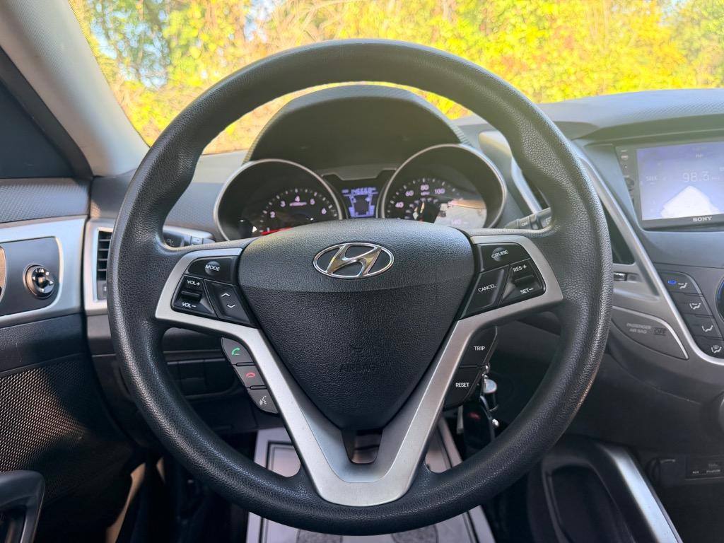 2014 Hyundai Veloster - $6,950