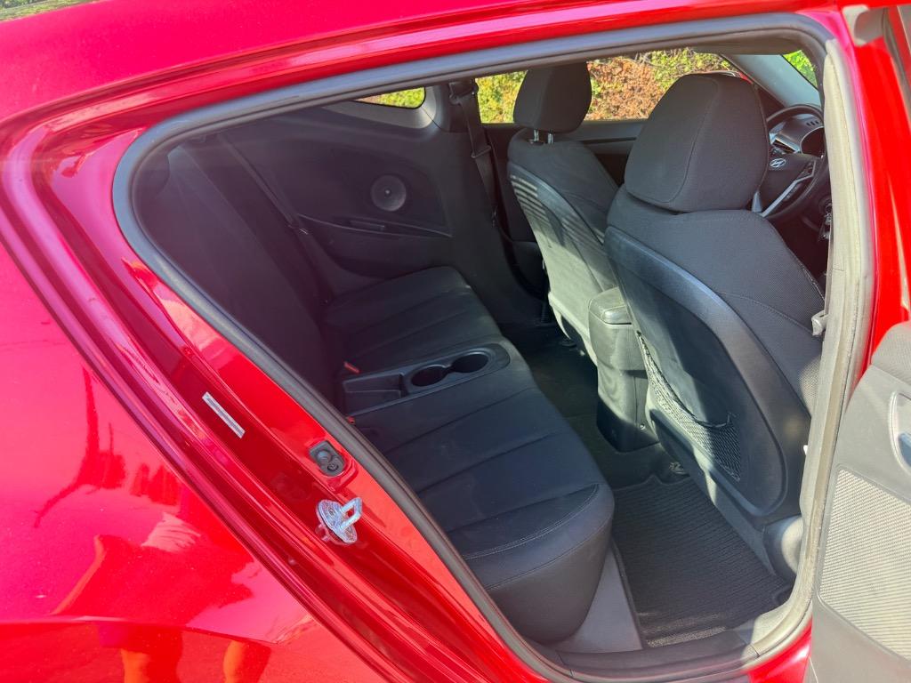 2014 Hyundai Veloster - $6,950