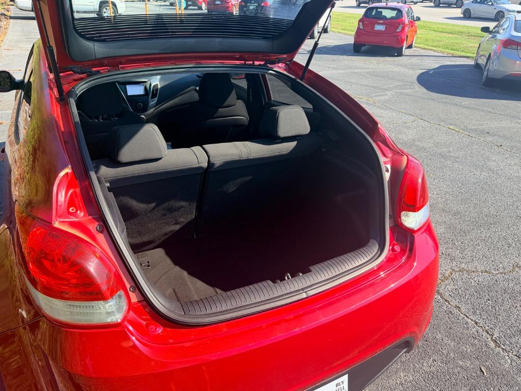 2014 Hyundai Veloster - $6,950