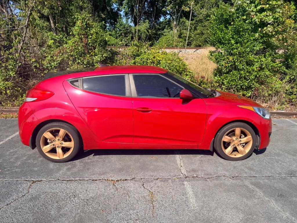 2014 Hyundai Veloster - $6,950