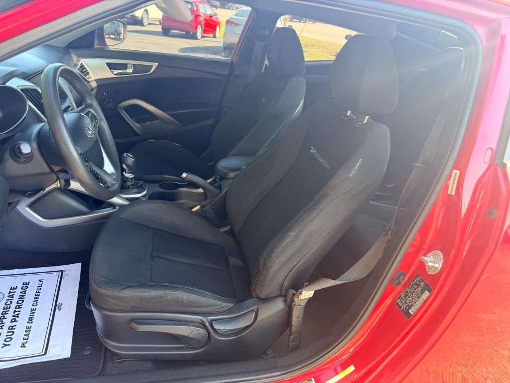 2014 Hyundai Veloster - $6,950