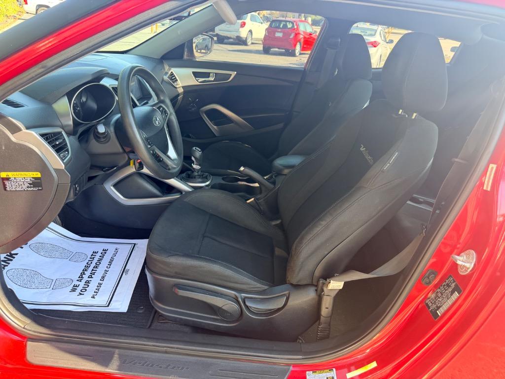 2014 Hyundai Veloster - $6,950
