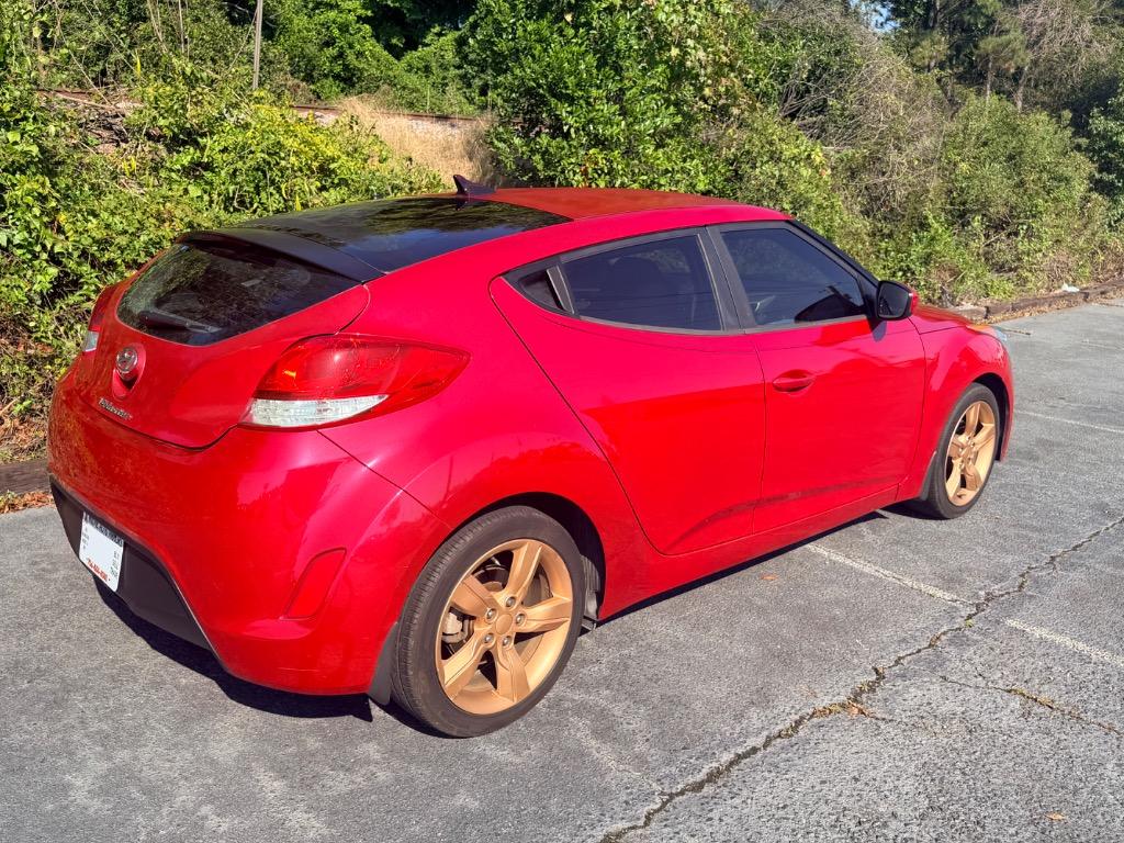 2014 Hyundai Veloster - $6,950