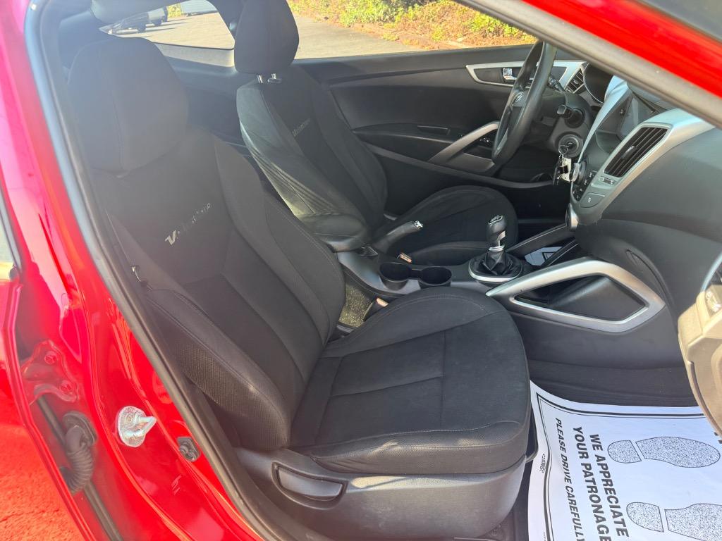 2014 Hyundai Veloster - $6,950