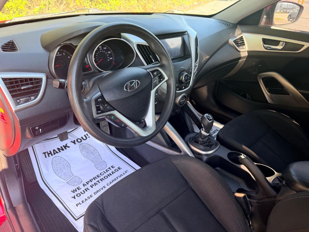 2014 Hyundai Veloster - $6,950