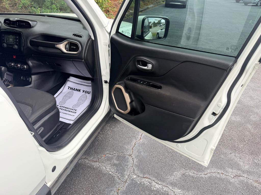 2015 Jeep Renegade - $7,750