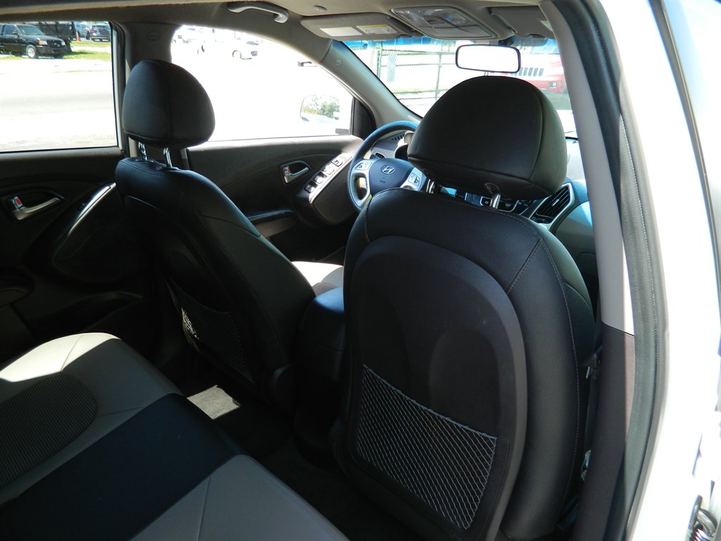 2013 Hyundai Tucson GLS photo