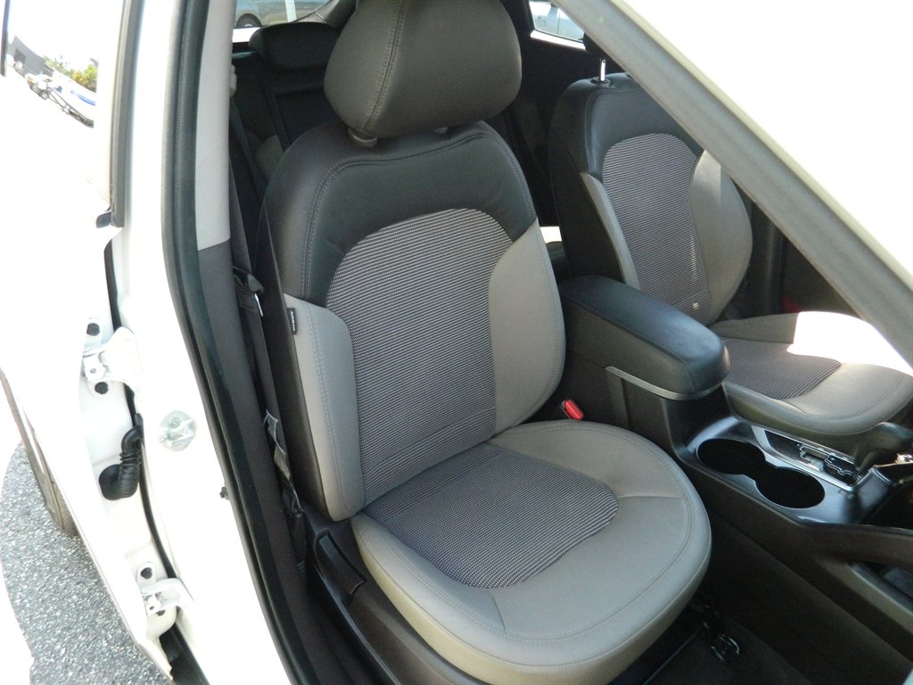 2013 Hyundai Tucson GLS photo