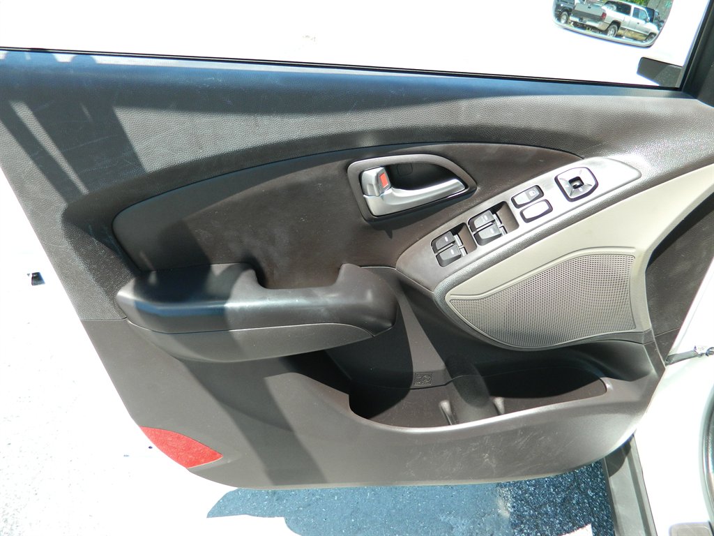 2013 Hyundai Tucson GLS photo