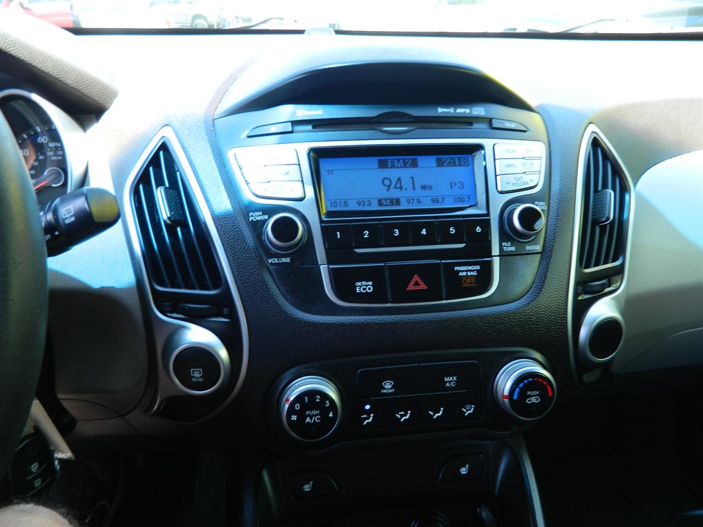 2013 Hyundai Tucson GLS photo