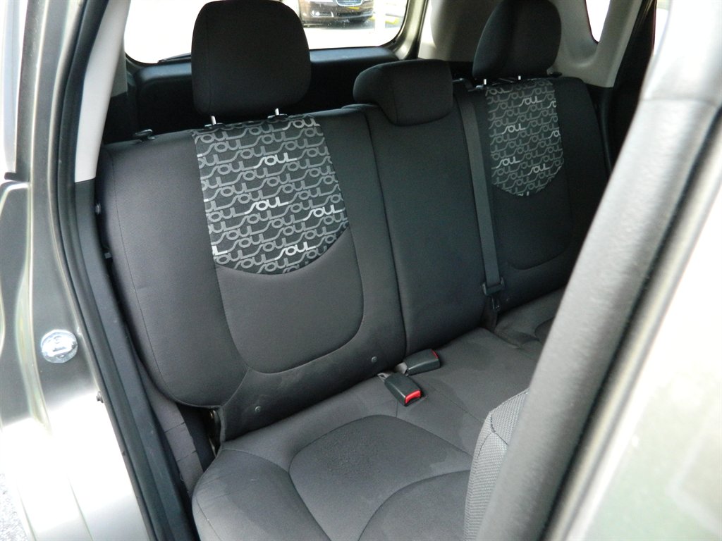2011 Kia Soul ! photo