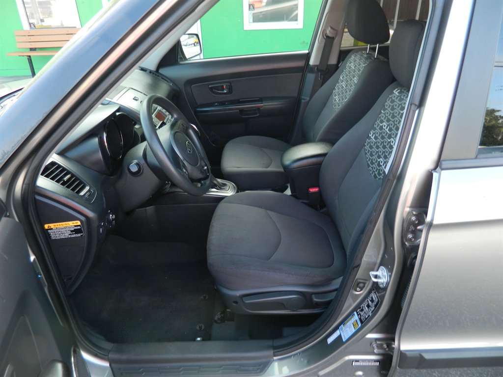 2011 Kia Soul ! photo