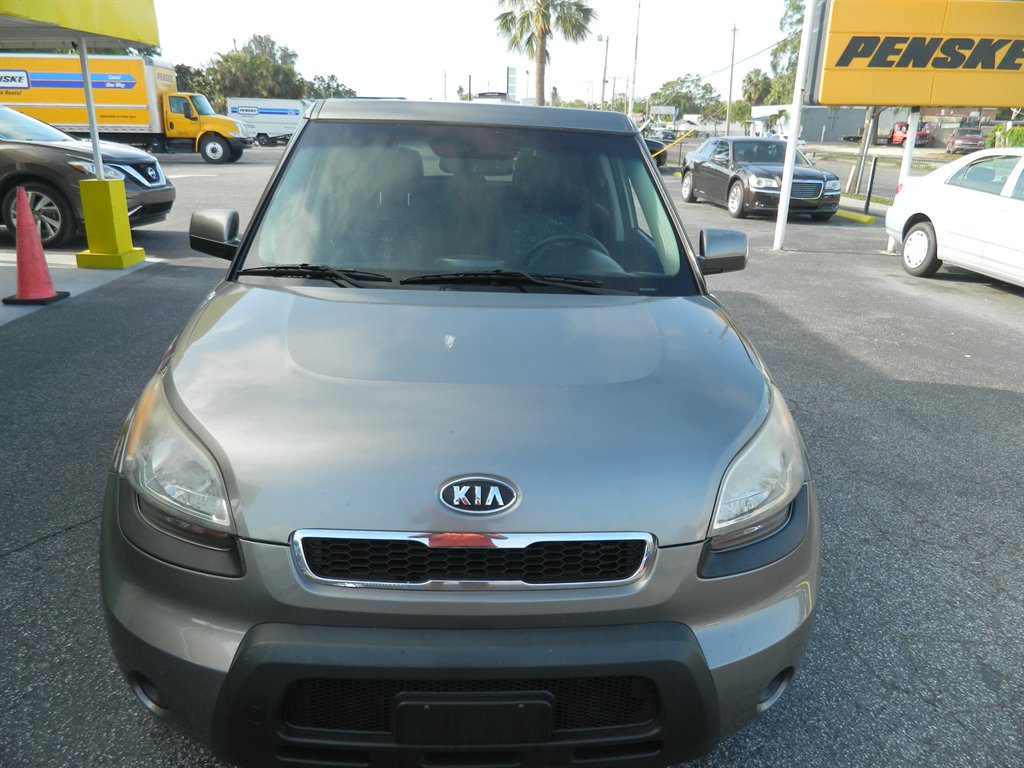 2011 Kia Soul ! photo
