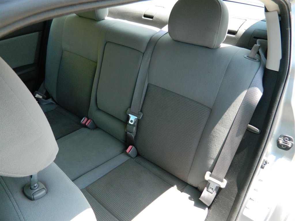 2011 Nissan Sentra 2.0 photo