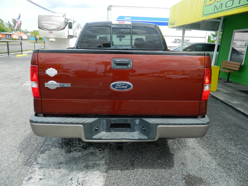 2005 Ford F-150 - $10,988