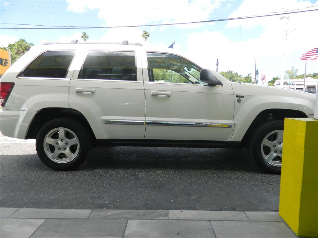 2005 Jeep Cherokee - $7,988