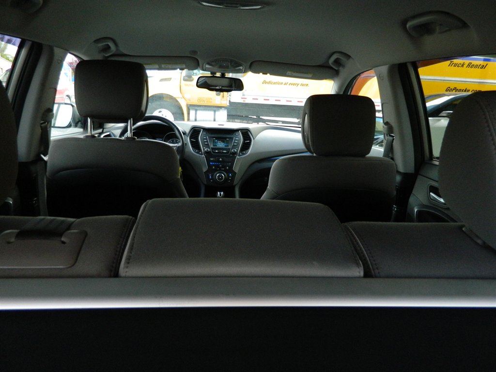 2014 Hyundai Santa Fe Sport - $11,488