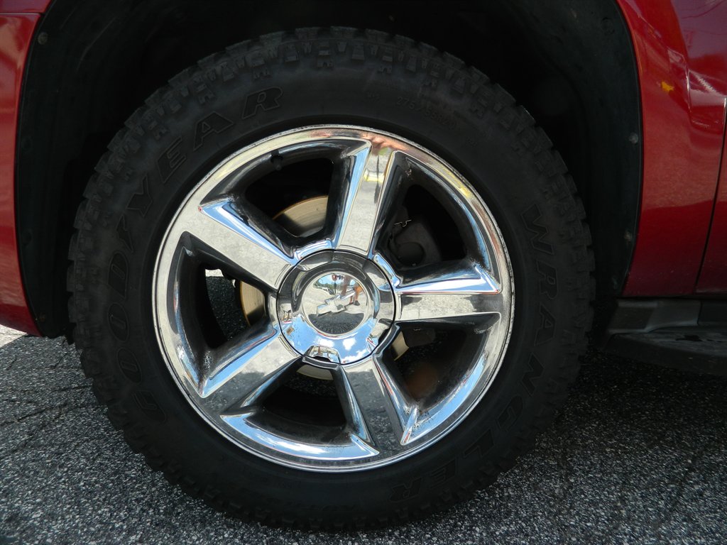 2011 Chevrolet Tahoe - $20,488