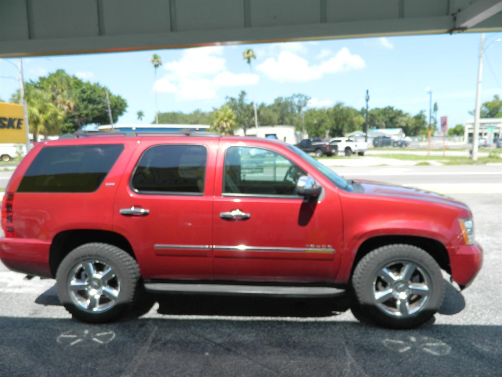 2011 Chevrolet Tahoe - $20,488