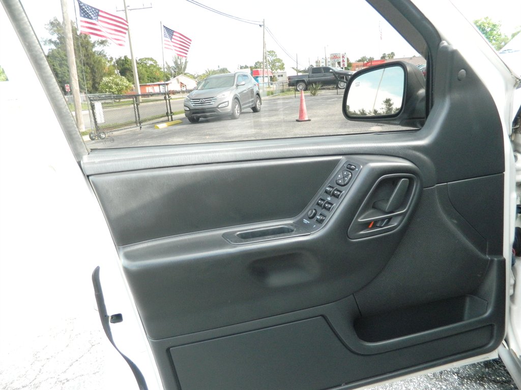 2003 Jeep Cherokee - $6,988