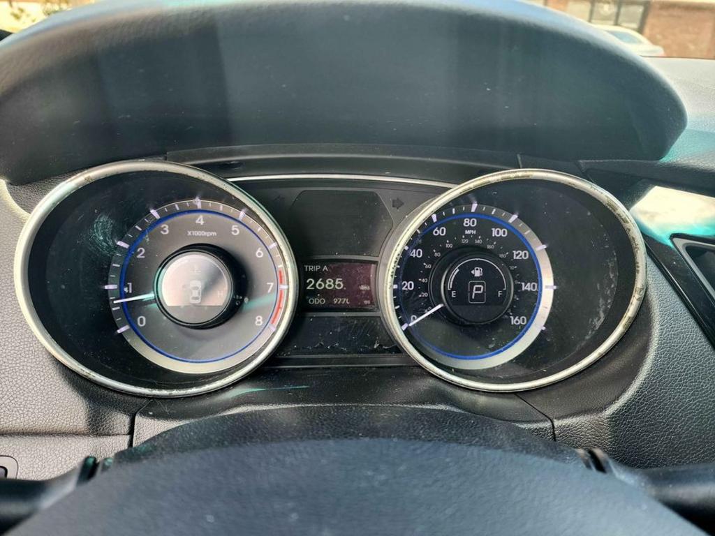 2011 Hyundai Sonata Limited photo
