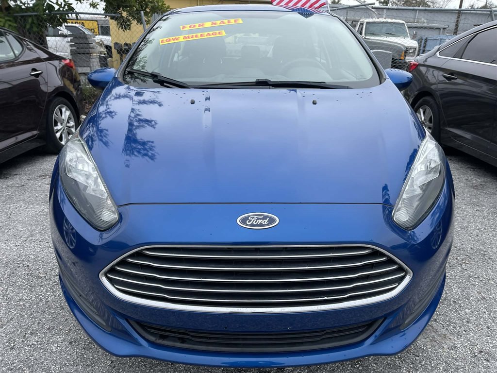 2019 Ford Fiesta - $10,990