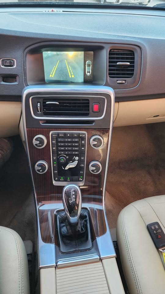 2015 Volvo S60 T5 Premier - 2015.5 photo