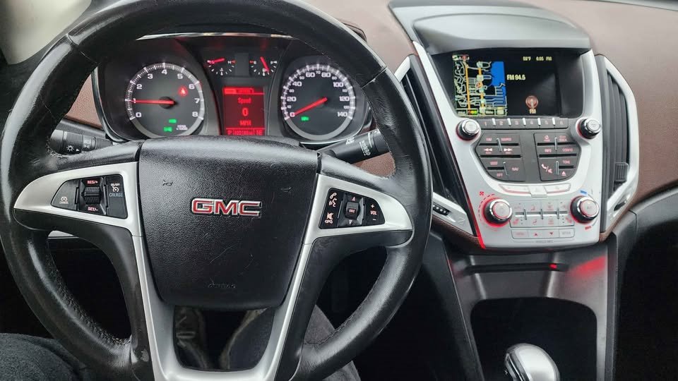 2013 GMC Terrain SLT-1 photo