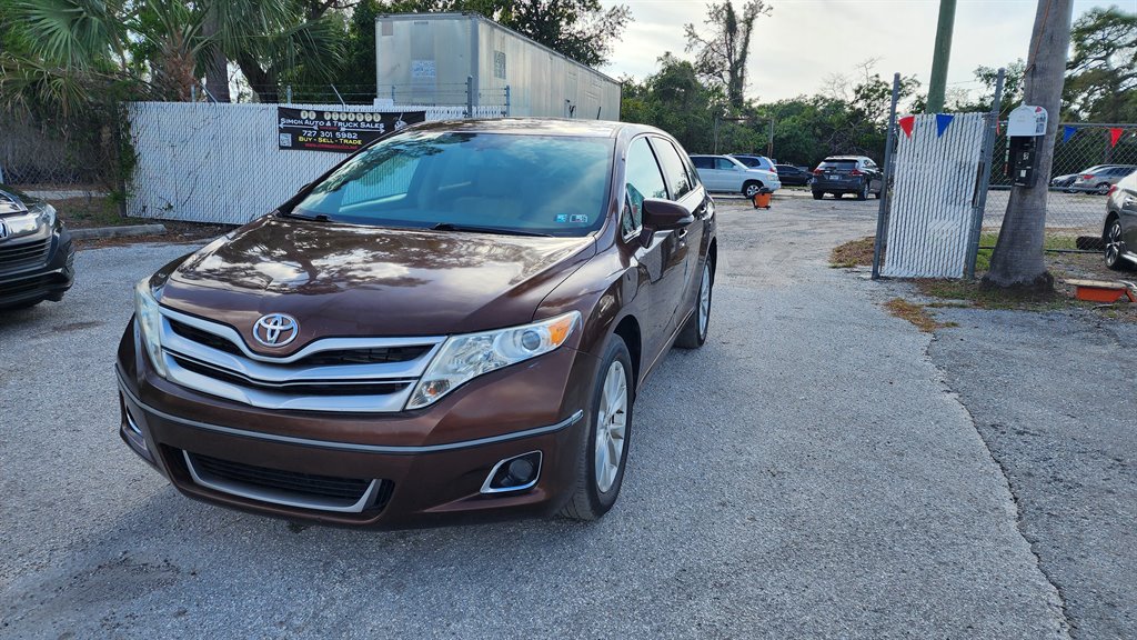2013 Toyota Venza - $6,400
