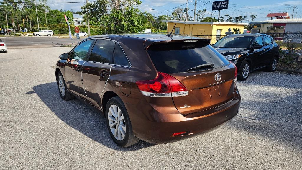 2013 Toyota Venza - $6,400