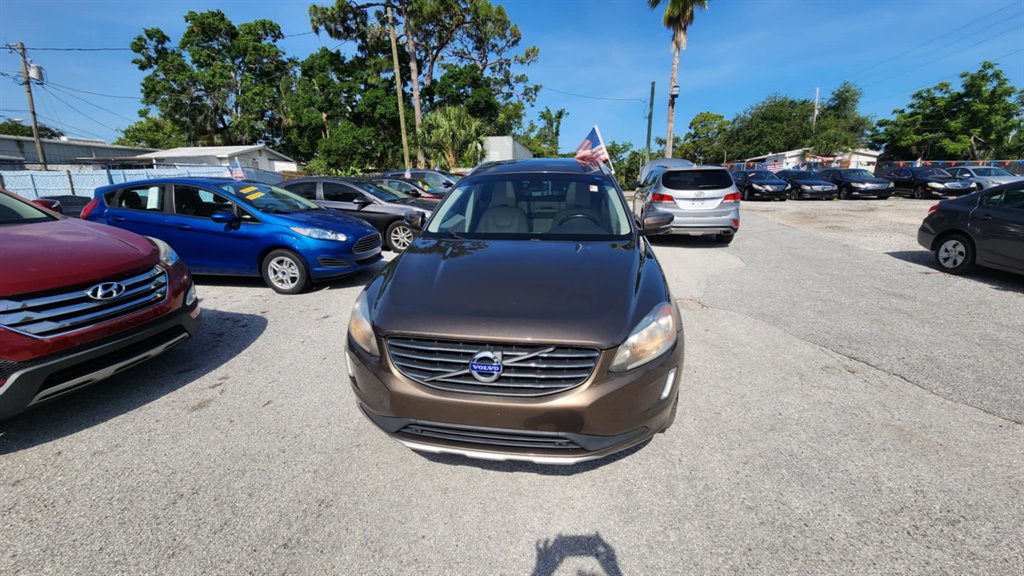 2015 Volvo XC60 T5 Premier photo