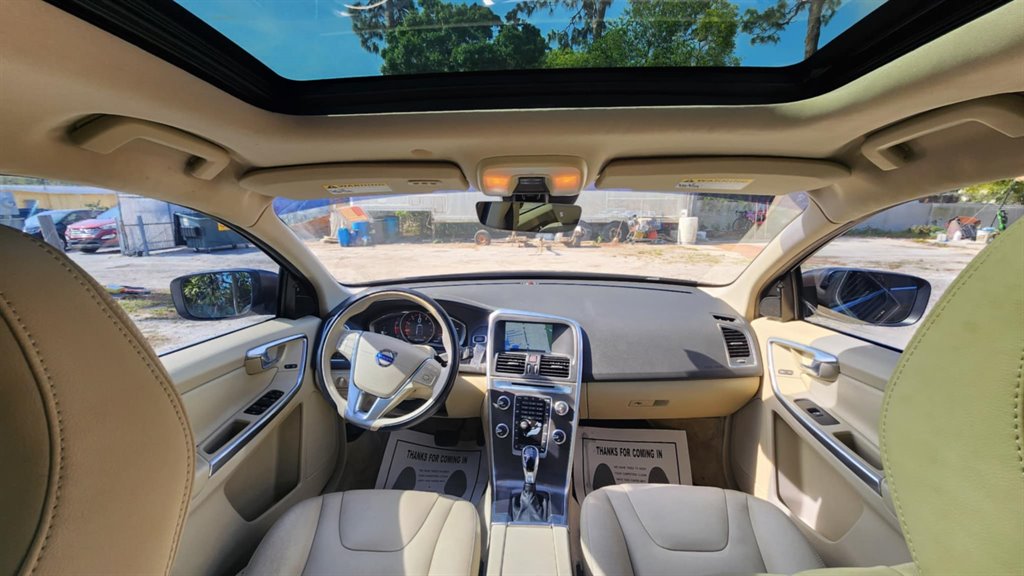 2015 Volvo XC60 T5 Premier photo