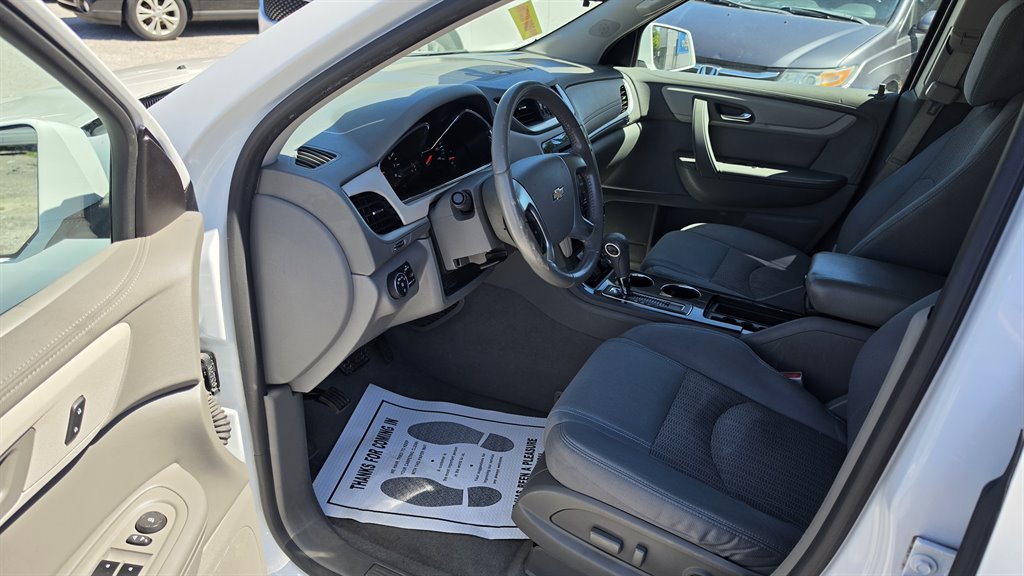 2017 Chevrolet Traverse - $7,600