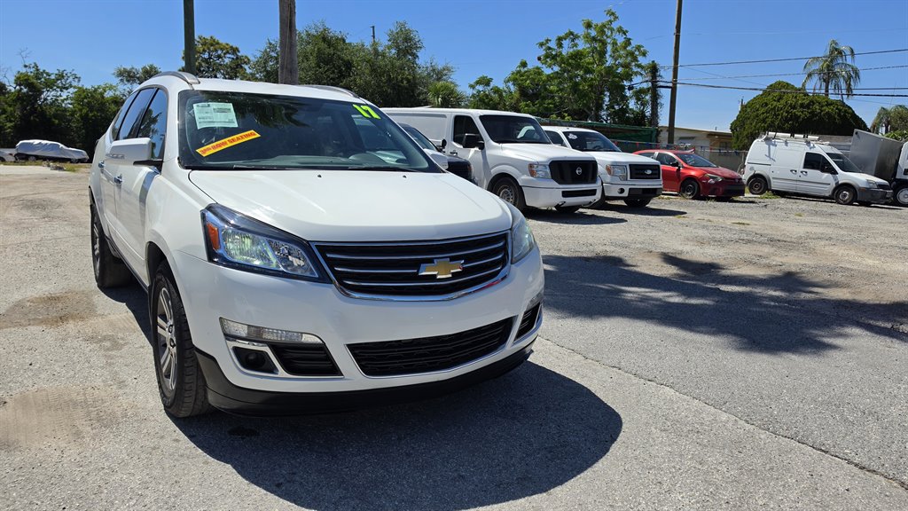 2017 Chevrolet Traverse - $7,600