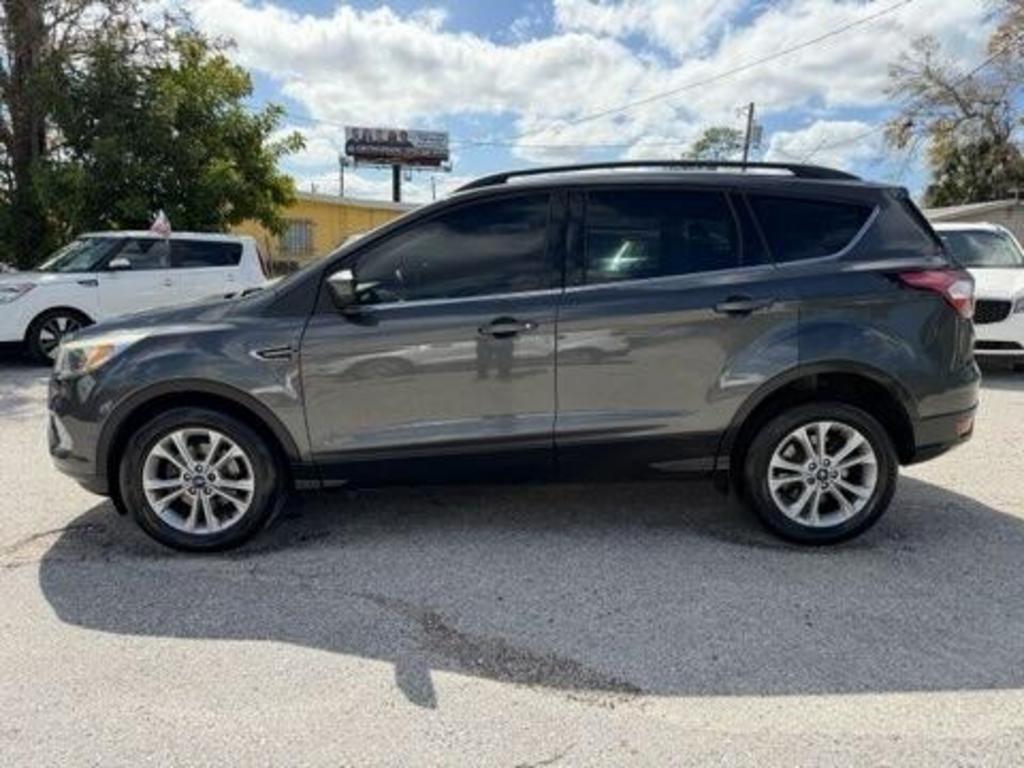 2018 Ford Escape - $5,995